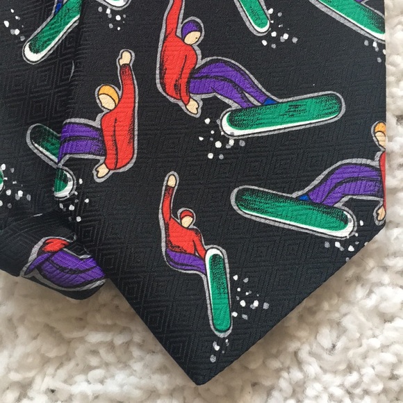 Deborah Handmade Snow Boarding Tie - Picture 2 of 7